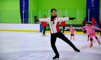 “筑夢冰雪百節大師課進校園”公益活動在京啟航