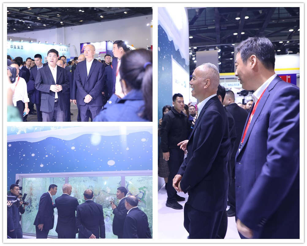 北京市委書記蔡奇等領(lǐng)導(dǎo)蒞臨銘星冰雪2019冬博會展位